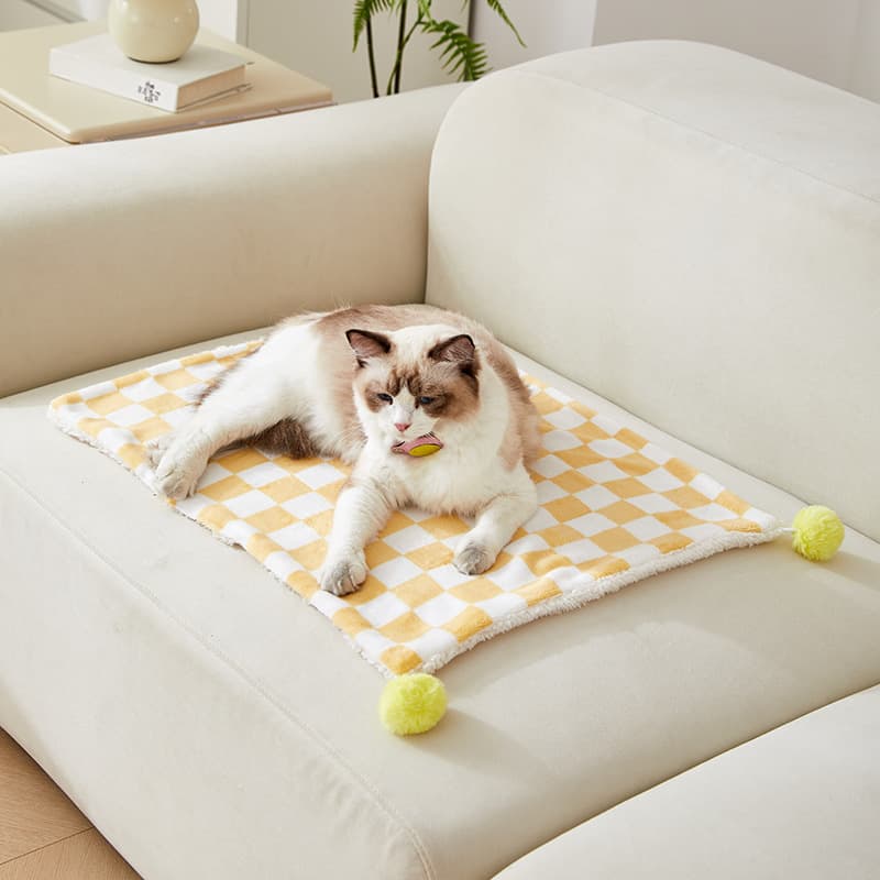 Tapis de couchage pour chat à carreaux jaunes (50 × 40 cm)